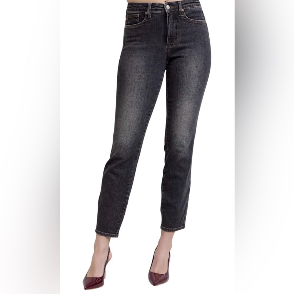 Judy Blue Dark Wash Skinny Jeans